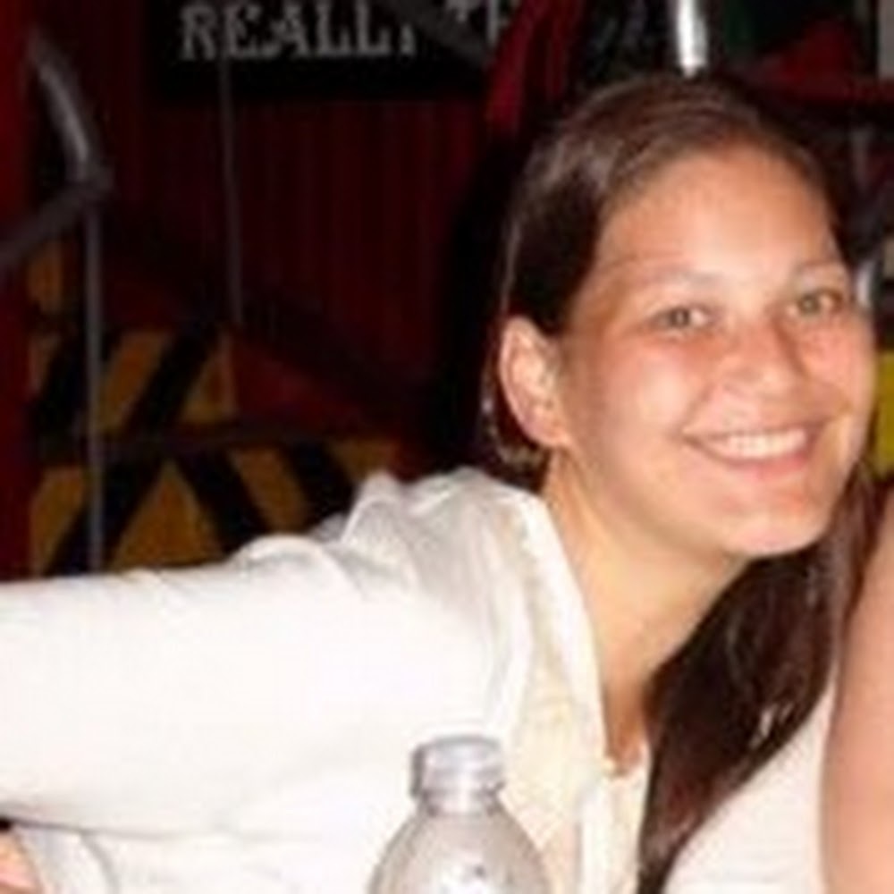 Meet your Posher, Gina